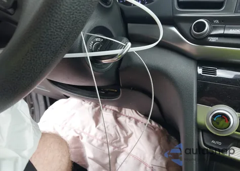 2020 Hyundai Elantra Sel from USA, damaged, VIN 5NPD84LF1LH576737